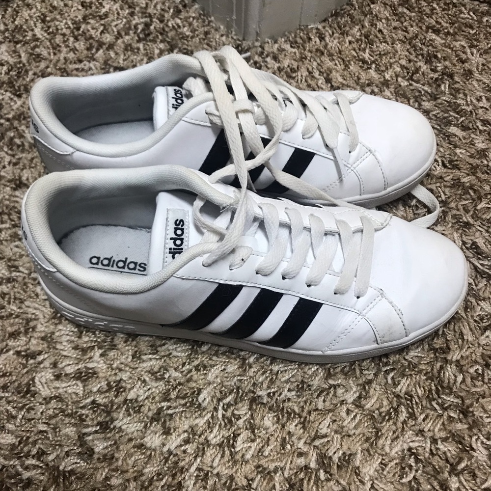 Adidas size 8.5 white with black stripes